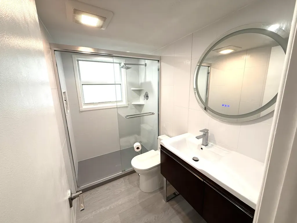 907 Cypress Terrace Pompano Beach FL 33069