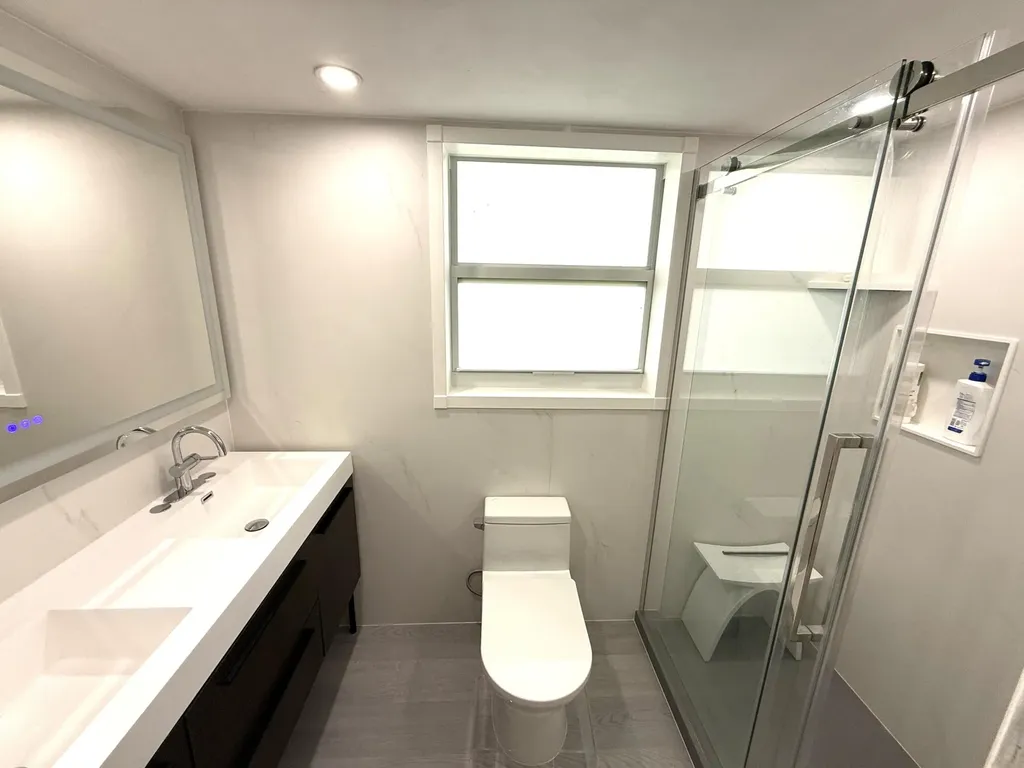907 Cypress Terrace Pompano Beach FL 33069