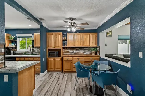 729 NW 29th Court Wilton Manors FL 33311