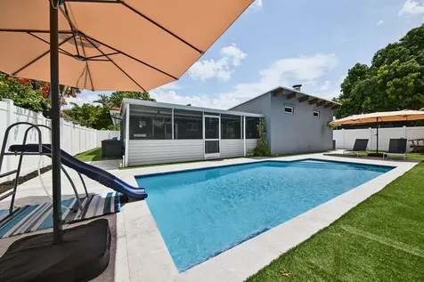 729 NW 29th Court Wilton Manors FL 33311