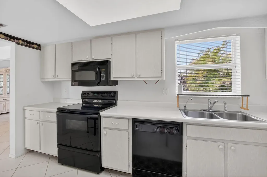 131 Leisureville Boulevard Boynton Beach FL 33426