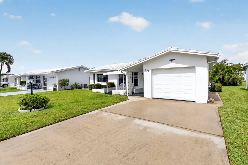 131 Leisureville Boulevard Boynton Beach FL 33426
