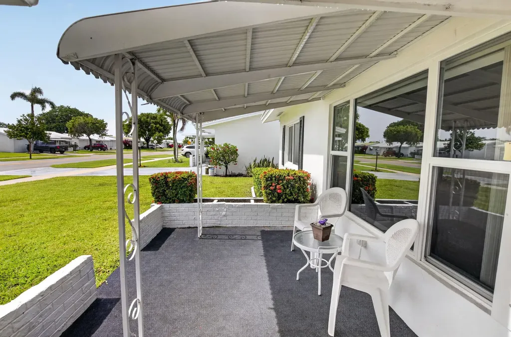 131 Leisureville Boulevard Boynton Beach FL 33426