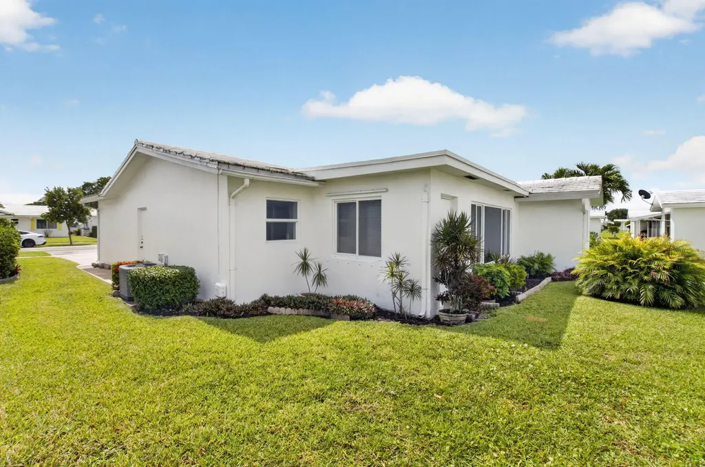131 Leisureville Boulevard Boynton Beach FL 33426