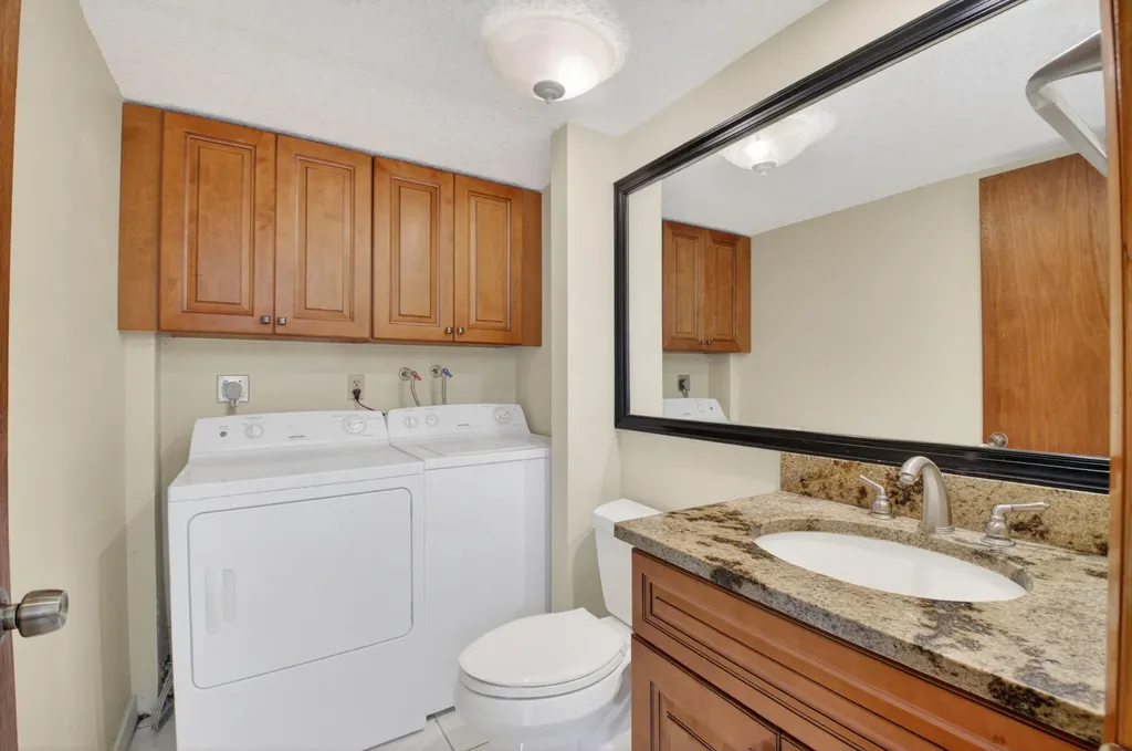 1565 Augusta Circle Delray Beach FL 33445