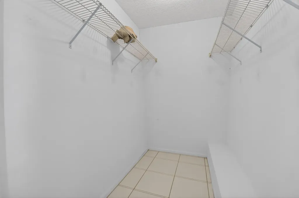 1565 Augusta Circle Delray Beach FL 33445