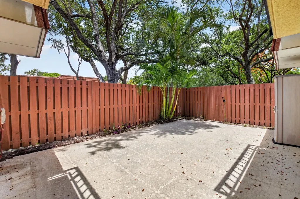 1565 Augusta Circle Delray Beach FL 33445