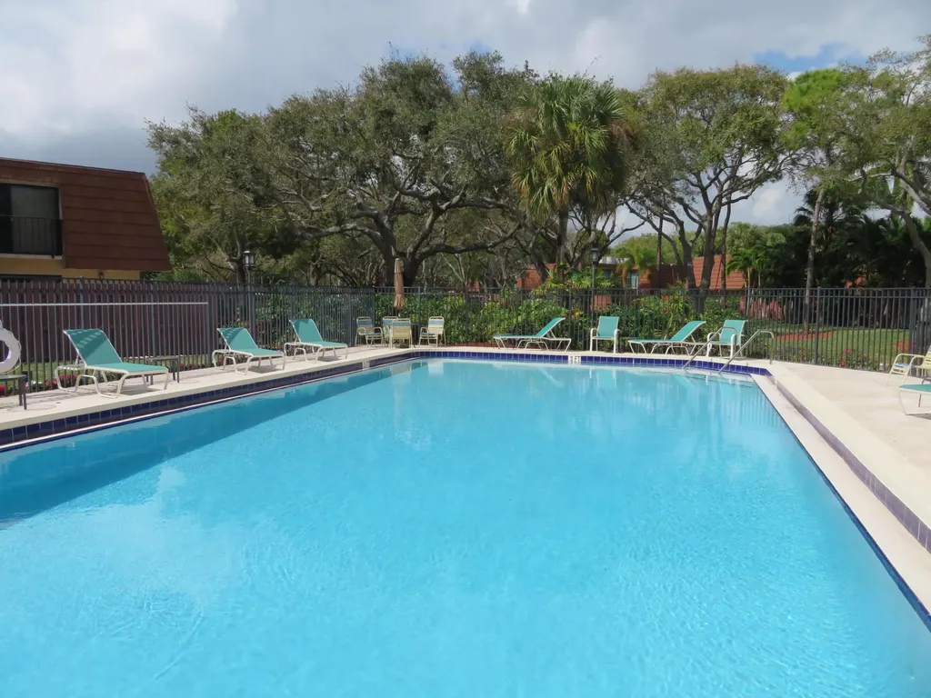 1565 Augusta Circle Delray Beach FL 33445