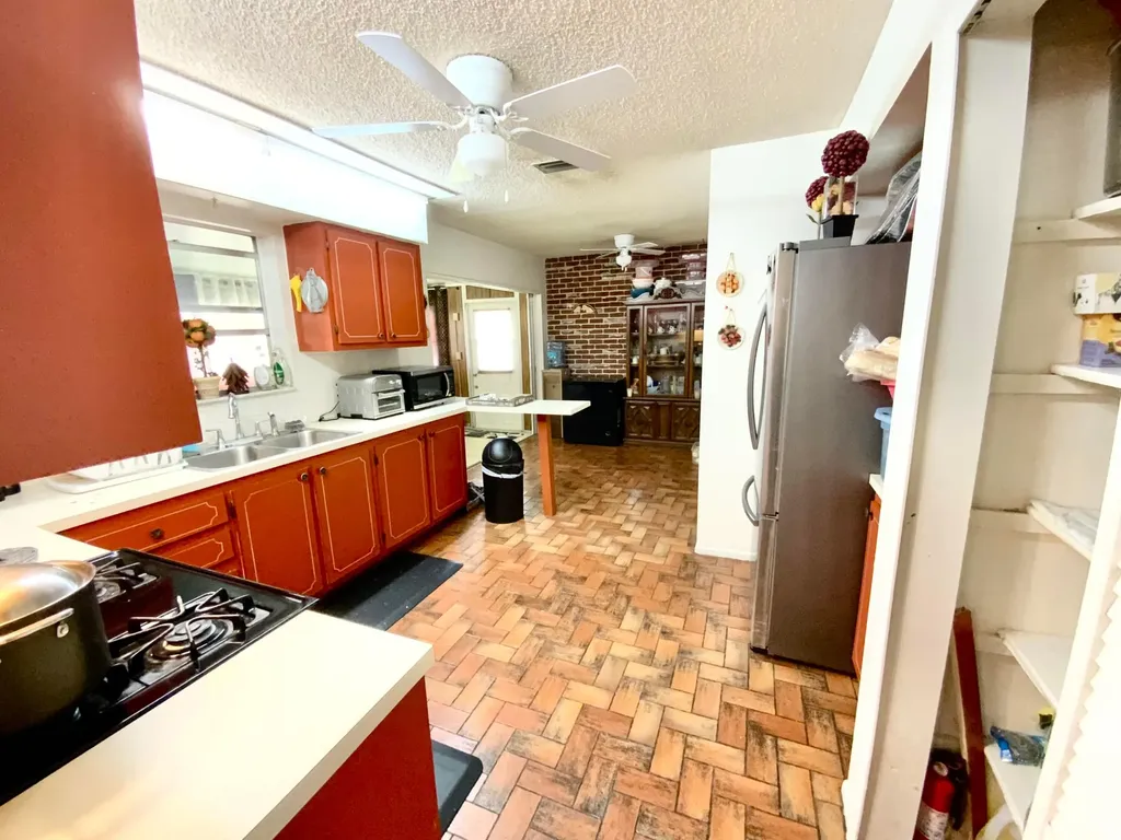 9791 NW 25th Court Sunrise FL 33322