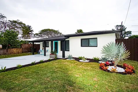 4680 NE 5th Avenue Oakland Park FL 33334