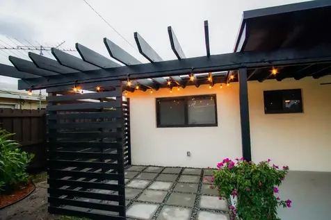 4680 NE 5th Avenue Oakland Park FL 33334