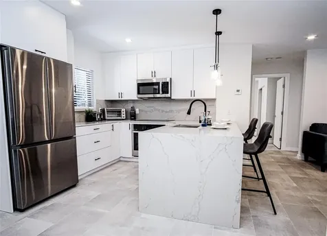 4680 NE 5th Avenue Oakland Park FL 33334