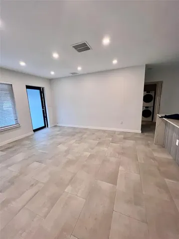 4680 NE 5th Avenue Oakland Park FL 33334
