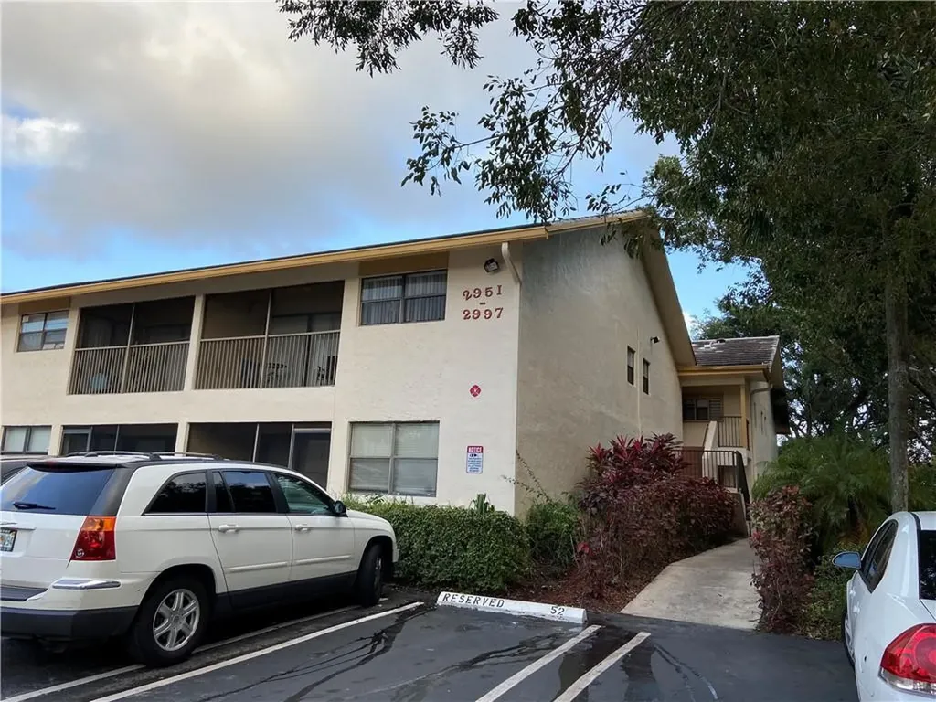 2967 Riverside Drive Coral Springs FL 33065