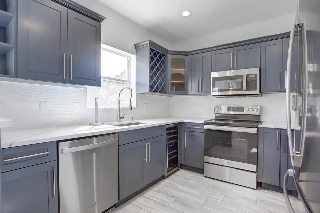 4018 Bluff Harbor Way Wellington FL 33449