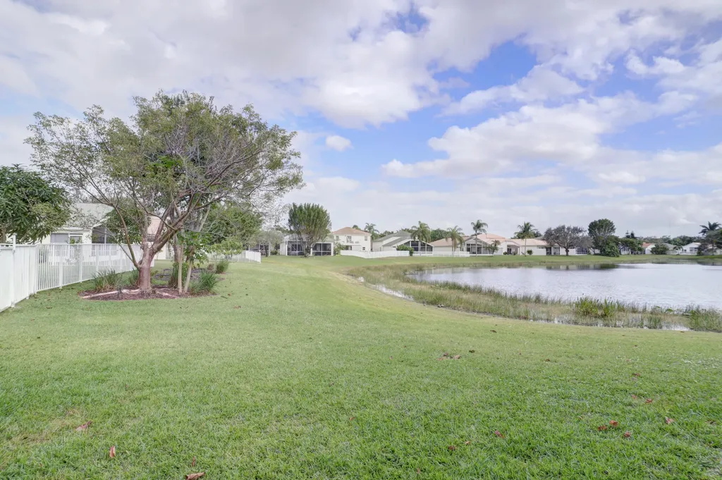 4018 Bluff Harbor Way Wellington FL 33449