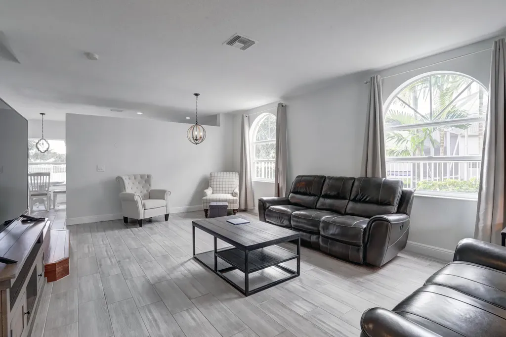 4018 Bluff Harbor Way Wellington FL 33449