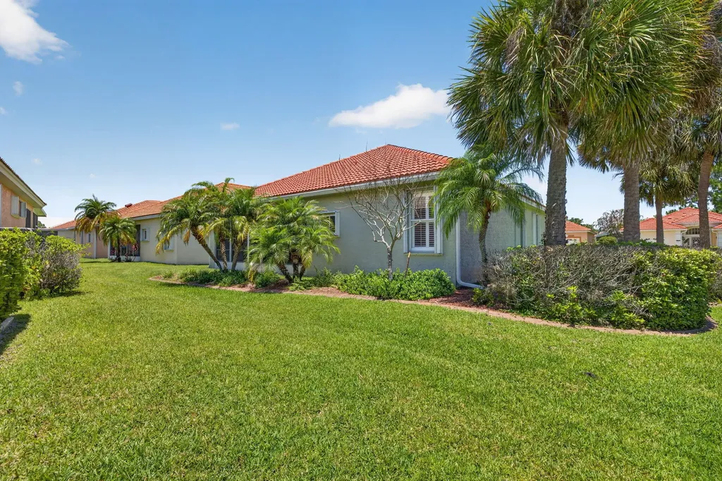 859 NW Sorrento Lane Port St Lucie FL 34986