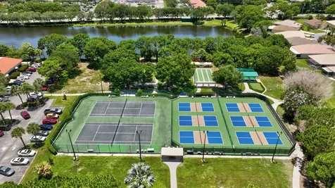 859 NW Sorrento Lane Port St Lucie FL 34986