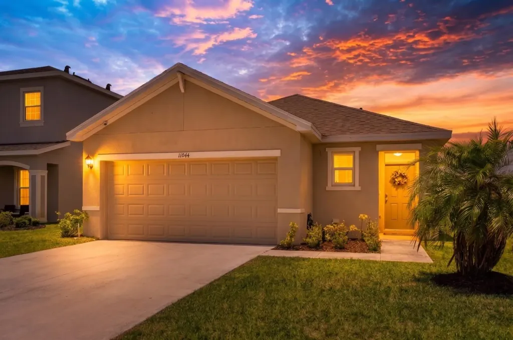 11044 SW Vasari Way Port St Lucie FL 34987
