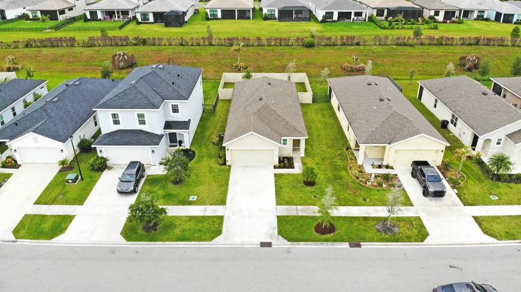 11044 SW Vasari Way Port St Lucie FL 34987