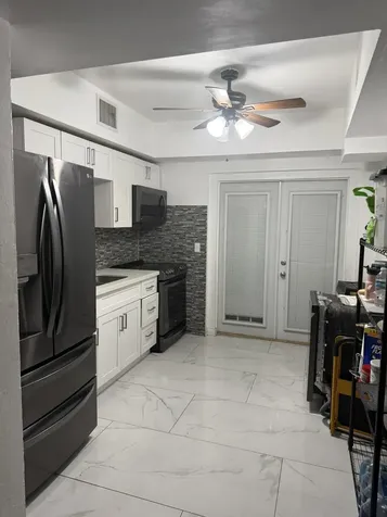2620 SW 55th Avenue West Park FL 33023