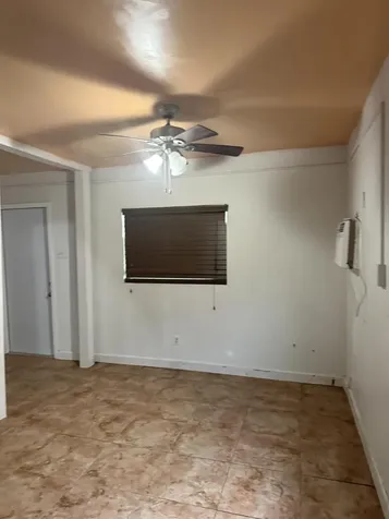 2620 SW 55th Avenue West Park FL 33023