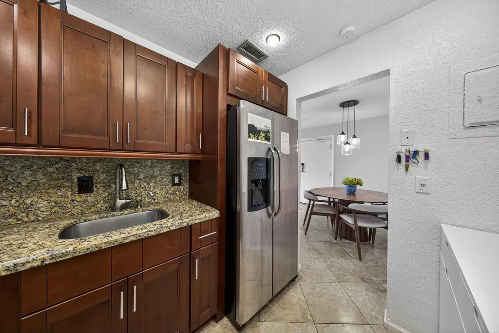 6457 Bay Club Drive Fort Lauderdale FL 33308