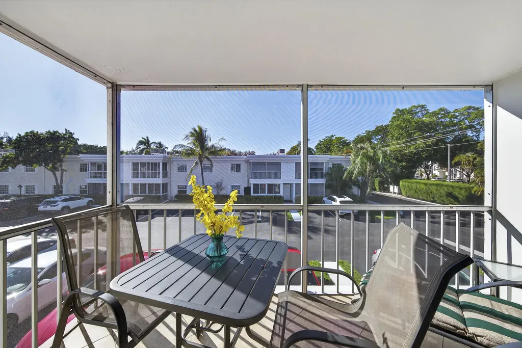 6457 Bay Club Drive Fort Lauderdale FL 33308