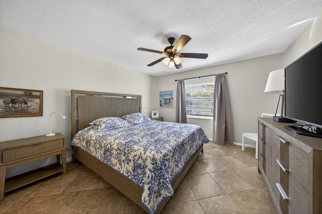 6457 Bay Club Drive Fort Lauderdale FL 33308