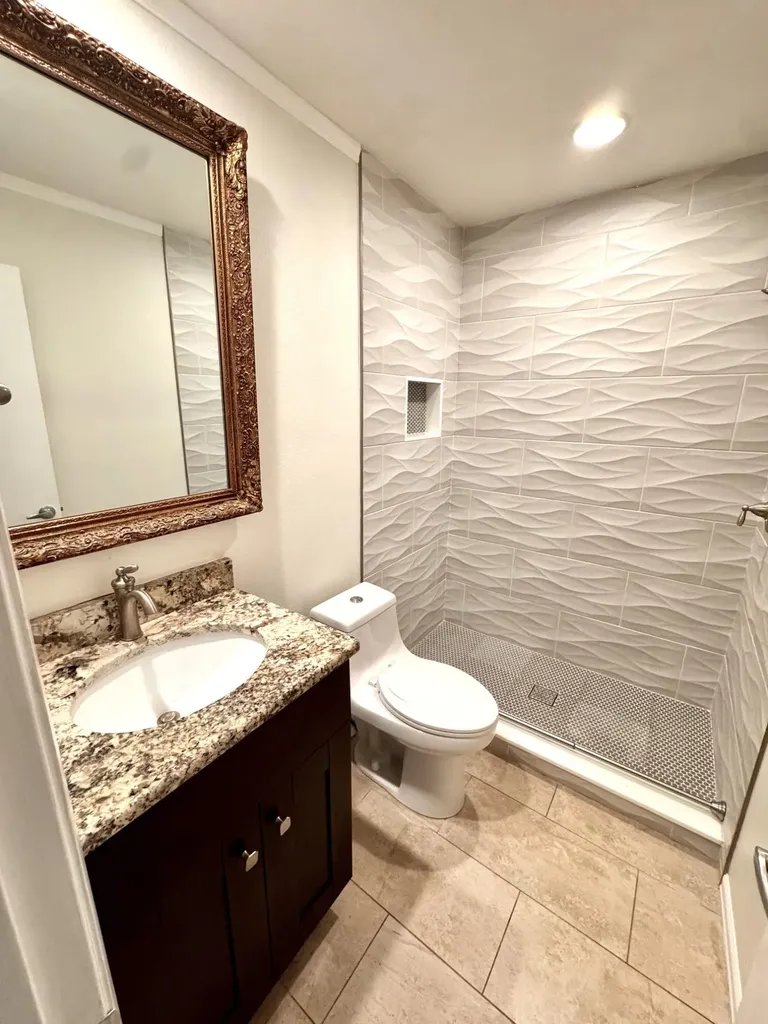 1914 Bayshore Court Safety Harbor FL 34695