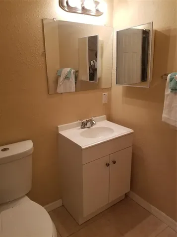 4917 Washington Street Hollywood FL 33021