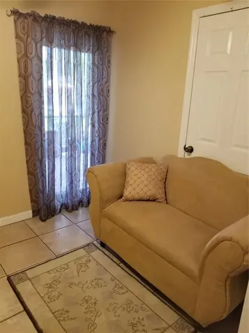 4917 Washington Street Hollywood FL 33021