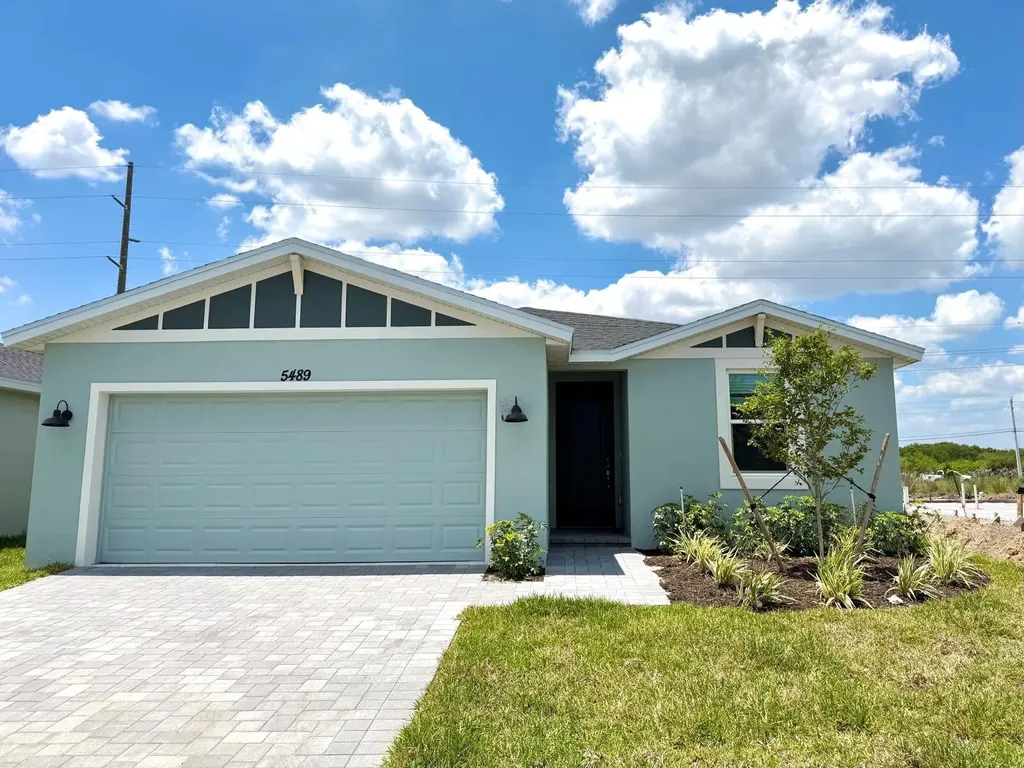 5489 Hampton Park Circle Vero Beach FL 32966