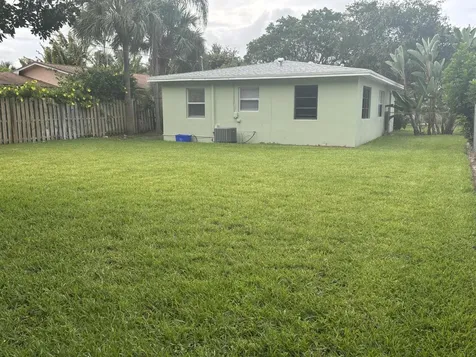 218 Seville Road West Palm Beach FL 33405