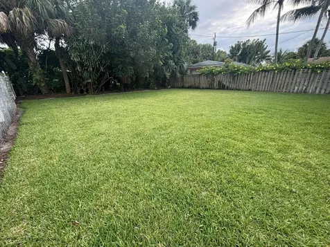 218 Seville Road West Palm Beach FL 33405