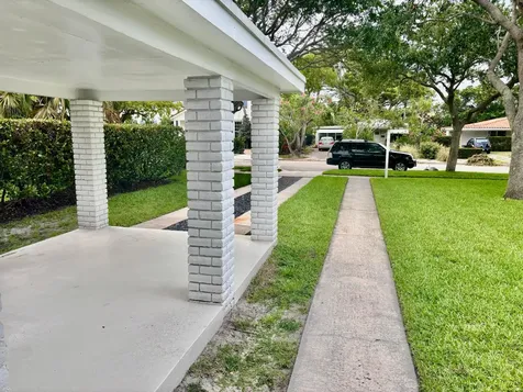 218 Seville Road West Palm Beach FL 33405