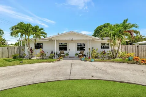 1894 SE Lafayette Street Stuart FL 34997