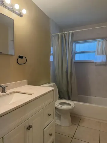 507 S 10th Street Fort Pierce FL 34950