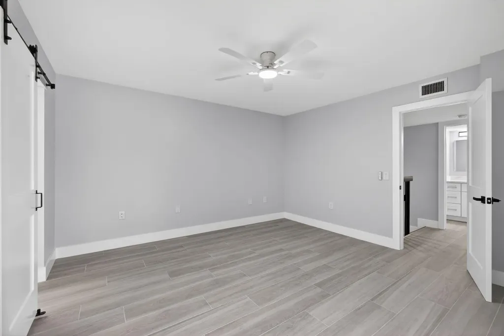 183 Charter Way West Palm Beach FL 33407
