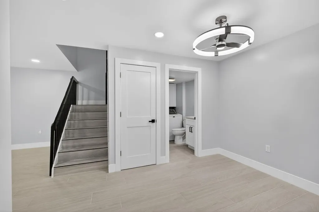 183 Charter Way West Palm Beach FL 33407