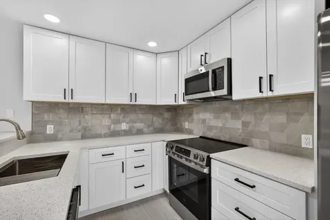 183 Charter Way West Palm Beach FL 33407
