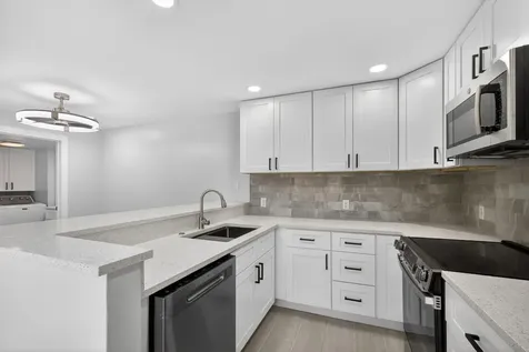 183 Charter Way West Palm Beach FL 33407