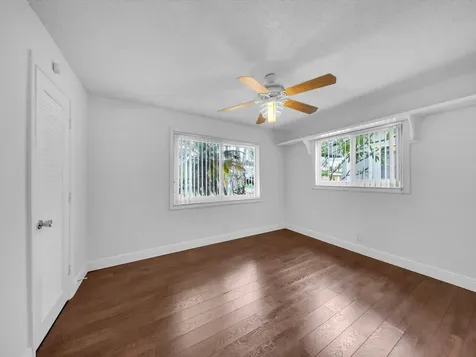 4935 NW 54th Street Tamarac FL 33319
