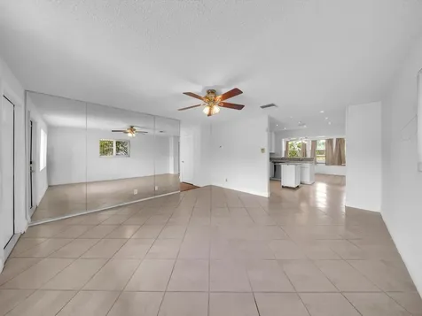 4935 NW 54th Street Tamarac FL 33319