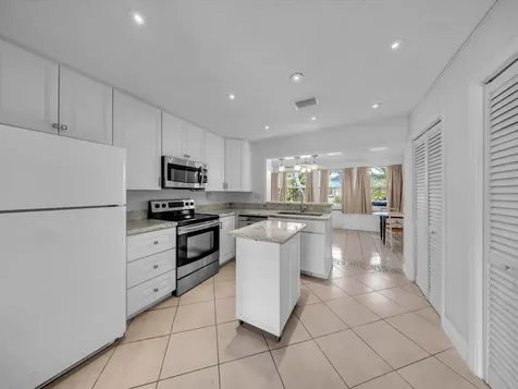 4935 NW 54th Street Tamarac FL 33319