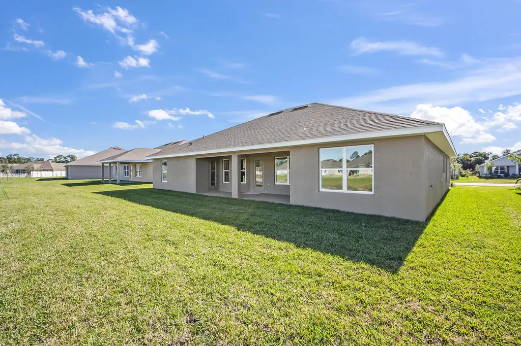 781 NE Lanfair Street Port St Lucie FL 34983