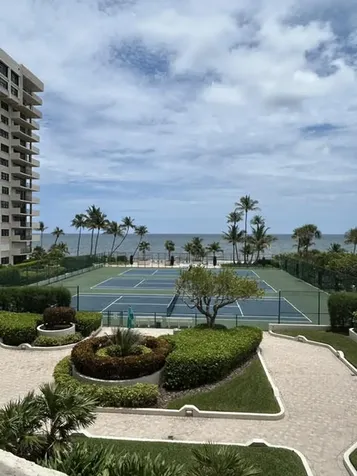 4900 N Ocean Boulevard Lauderdale By The Sea FL 33308