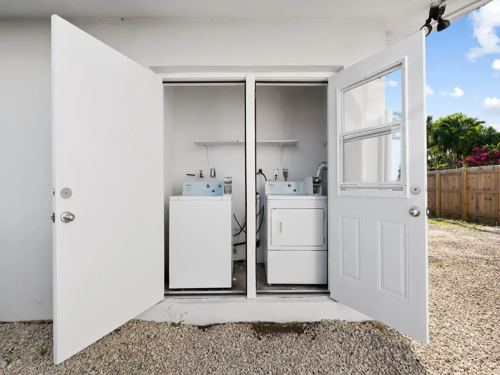 321 SW 14th Street Fort Lauderdale FL 33315