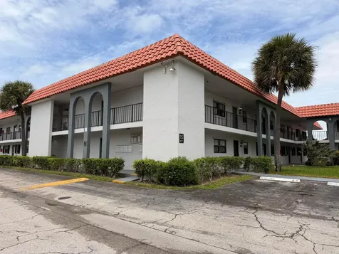 2021 W Woolbright Road Boynton Beach FL 33426